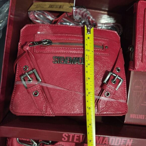 Steve Madden Bag Special Edition Red Evelyn Gift Set Purse 2 Bag Straps Wallet - Picture 6 of 15